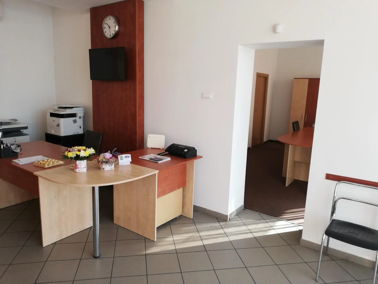 Interiorul biroului principal